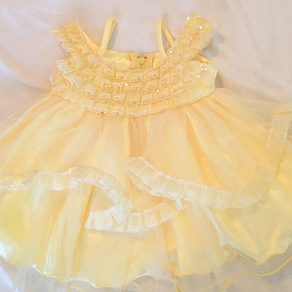 Elegant Cream Tulle Dress with Sequins